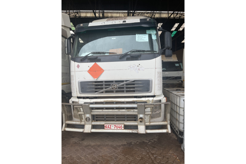 VOLVO FH13 HORSE 2006 MODEL REG NO. AAZ 7646 FLEET 299 (EX-COMPANY)