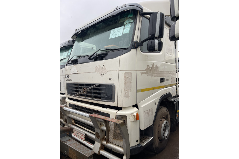 VOLVO FH13 HORSE 2006 MODEL REG NO. AAZ 7613 FLEET 274 (EX-COMPANY)
