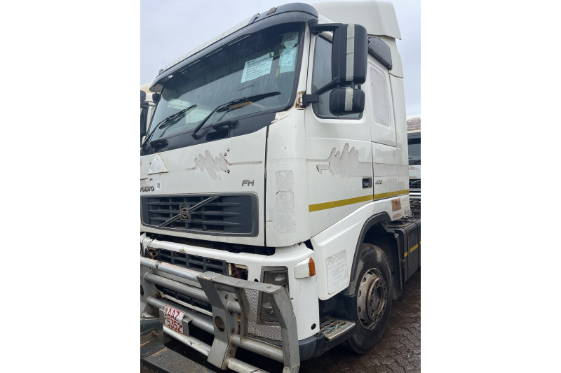 VOLVO FH13 HORSE 2006 MODEL REG NO. AAZ 5352 FLEET 213 (EX-COMPANY)
