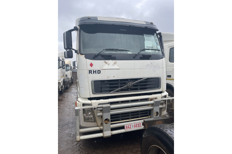 VOLVO FH13 HORSE 2006 MODEL REG NO. AAZ 6812 (EX-COMPANY)