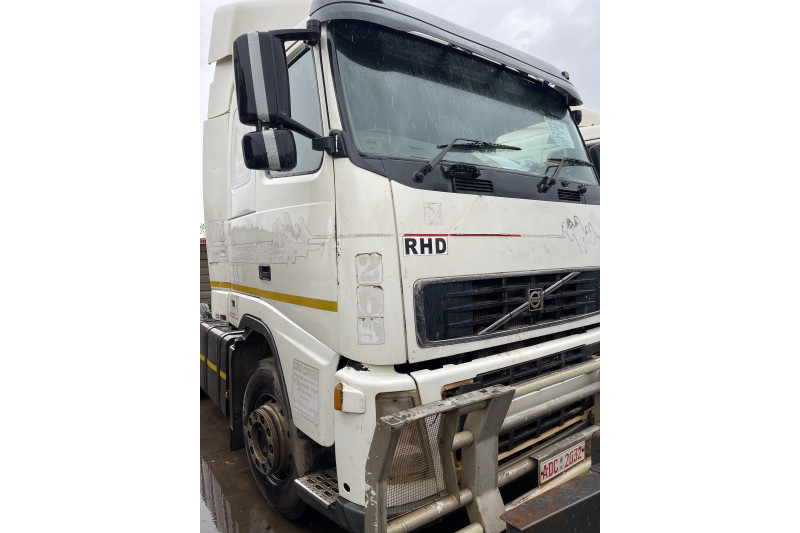 VOLVO FH13 HORSE 2006 MODEL REG NO. ADC 2032 FLEET 269 (EX-COMPANY)