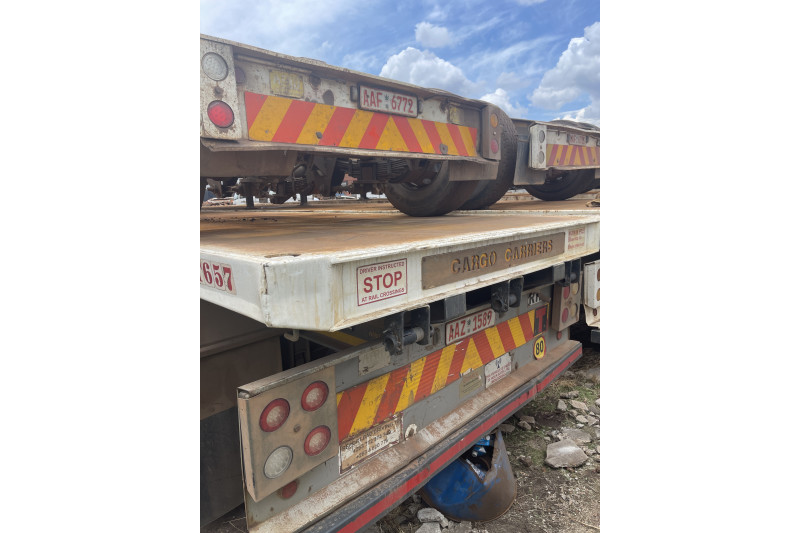 AFRIT TANDEM INTERLINK FLAT DECK TRAILER REG NO. AAZ 1589 & AAF 6772 (EX-COMPANY)