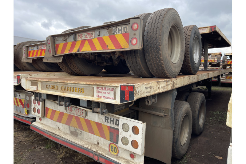 AFRIT TANDEM INTERLINK FLAT DECK TRAILER REG NO.  AAF 6722 & AAF 6756 (EX-COMPANY)