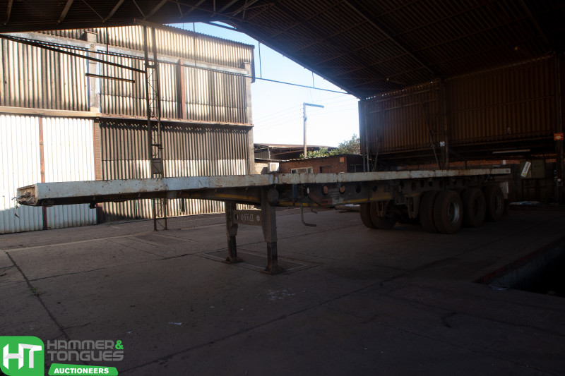 AFRIT TANDEM TRI-AXLE TRAILER 2007 FLEET (AAZ 1035)