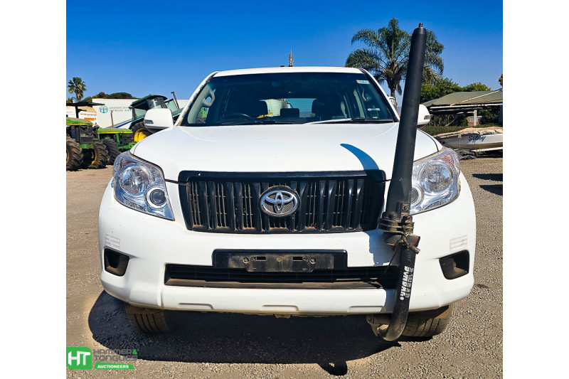 TOYOTA LANDCRUISER PRADO 2010 MODEL REG NO. 242 UN 14 MILEAGE 256000 (EX-NGO)